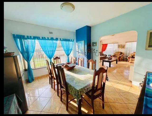 4 BEDROOM HOUSE FOR SALE IN GLENANDA